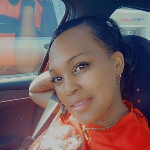 Meet your Posher, Malinda